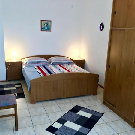 Apartment Ivo Vinisce Ngoại thất bức ảnh